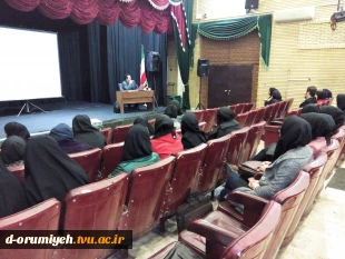 شرکت دانشجویان برتر گروههای آموزشی آموزشکده فنی و حرفه ای دختران ارومیه درکارگاه تخصصی